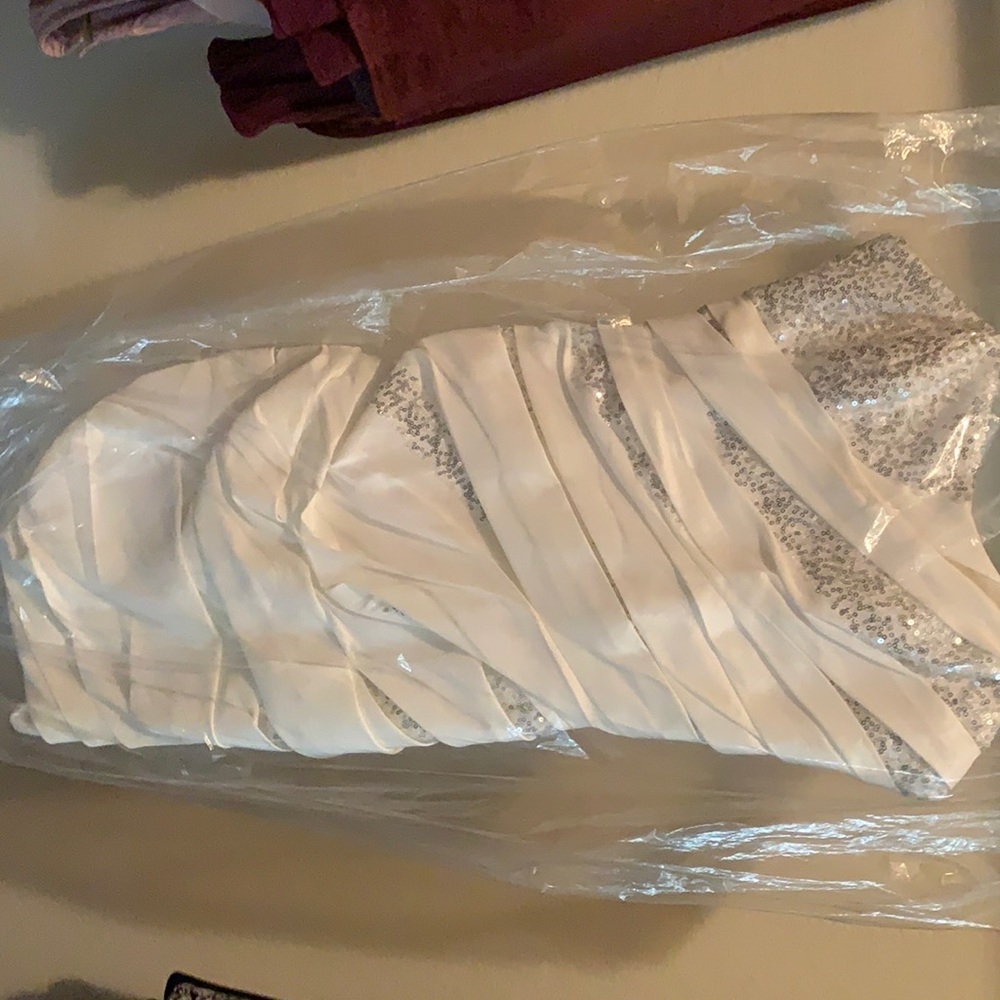 Formal short dress